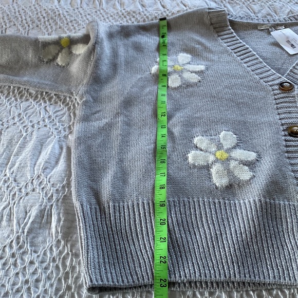 Daisy Cardigan - Picture 9 of 9